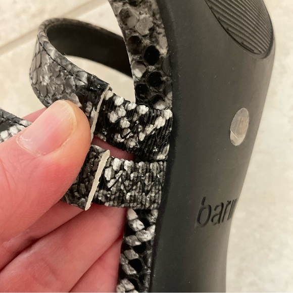 Bar III Sandals Blythe snake python print ankle strap block heels NWOT - Picture 6 of 12